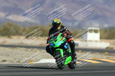 media/Jan-13-2024-SoCal Trackdays (Sat) [[9c032fe5aa]]/Turn 14 (10am)/
